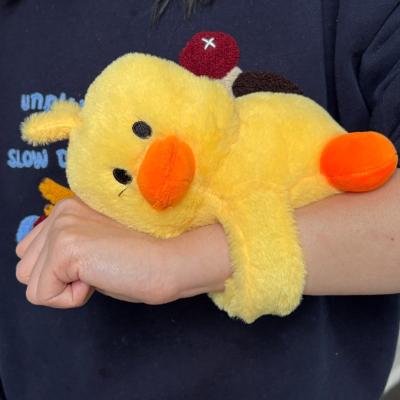 Bracelets de Canetons en Peluche Jaunes, Jouets Mignons et Amusants, Meilleur Choix pour Cadeaux Garçons et Filles, Déguisement de Fête, Décoration de Chambre et Voiture, Cadeaux de Vacances