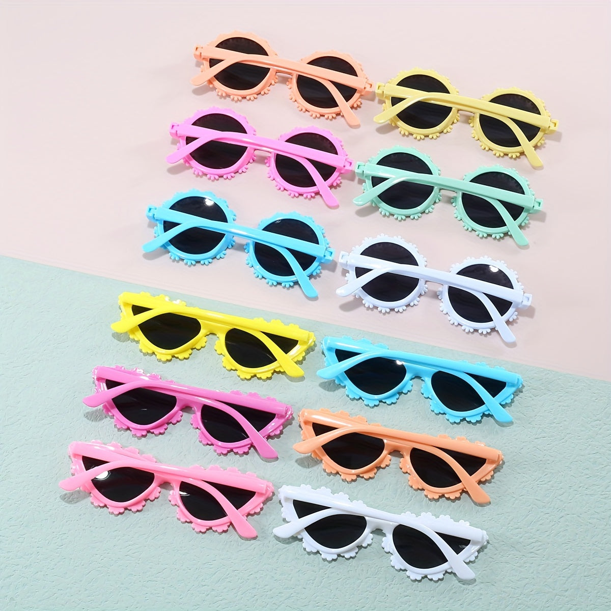 12pcs Lunettes Perçées Vibrantes - Design Coloré et Joueux pour Enfants et Adultes, Parfait pour les Fêtes de Piscine d'Été, les Diplômes, les Anniversaires et les Tenues Décontractées, Accessoires de Diplôme | Accessoire Joueux | Lunettes Durables