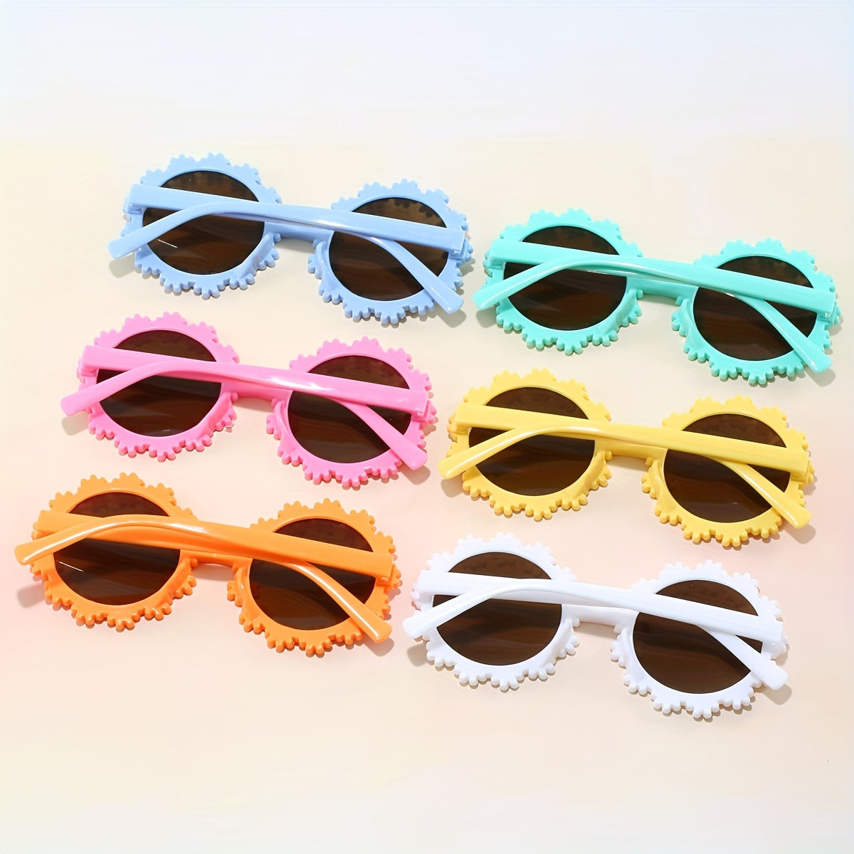 6 paires de lunettes déco mignonnes en forme de tournesol pour enfants unisexes, lunettes rondes en plastique avec verres AC, pour fêtes, remise de diplôme et anniversaire