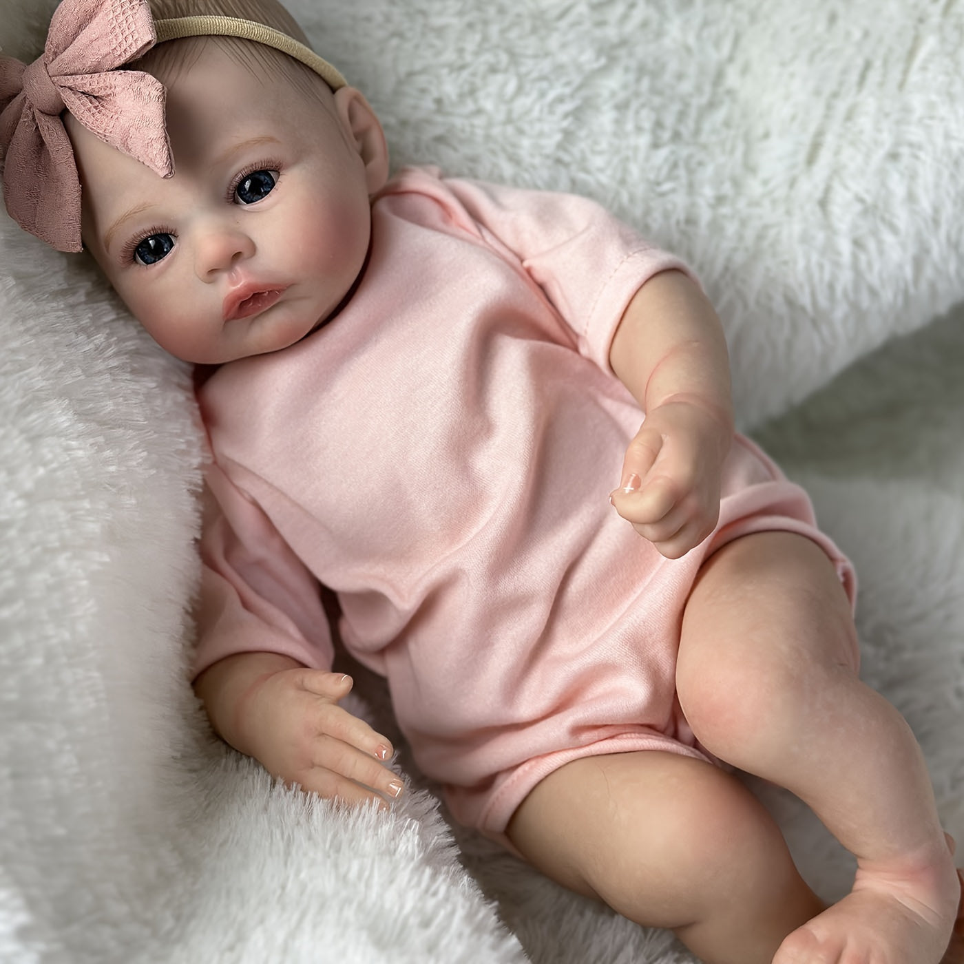 Poupée Reborn Réaliste de 19 Pouces avec Peau 3D & Veines Visibles - Silicone Doux, Jouet Artisanal pour Enfants - Cadeau d'Anniversaire ou de Noël Parfait