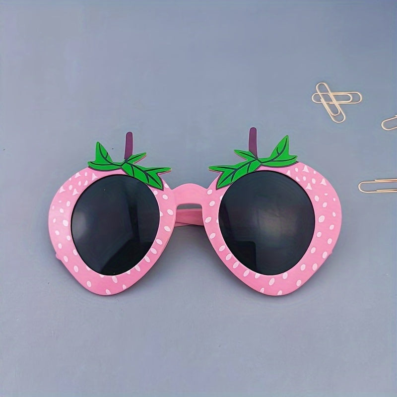 1pc fantaisie en forme fraise, amusantes à thème pour la plage, l'anniversaire, la photo rue, les réunions entre amis, accessoires photo